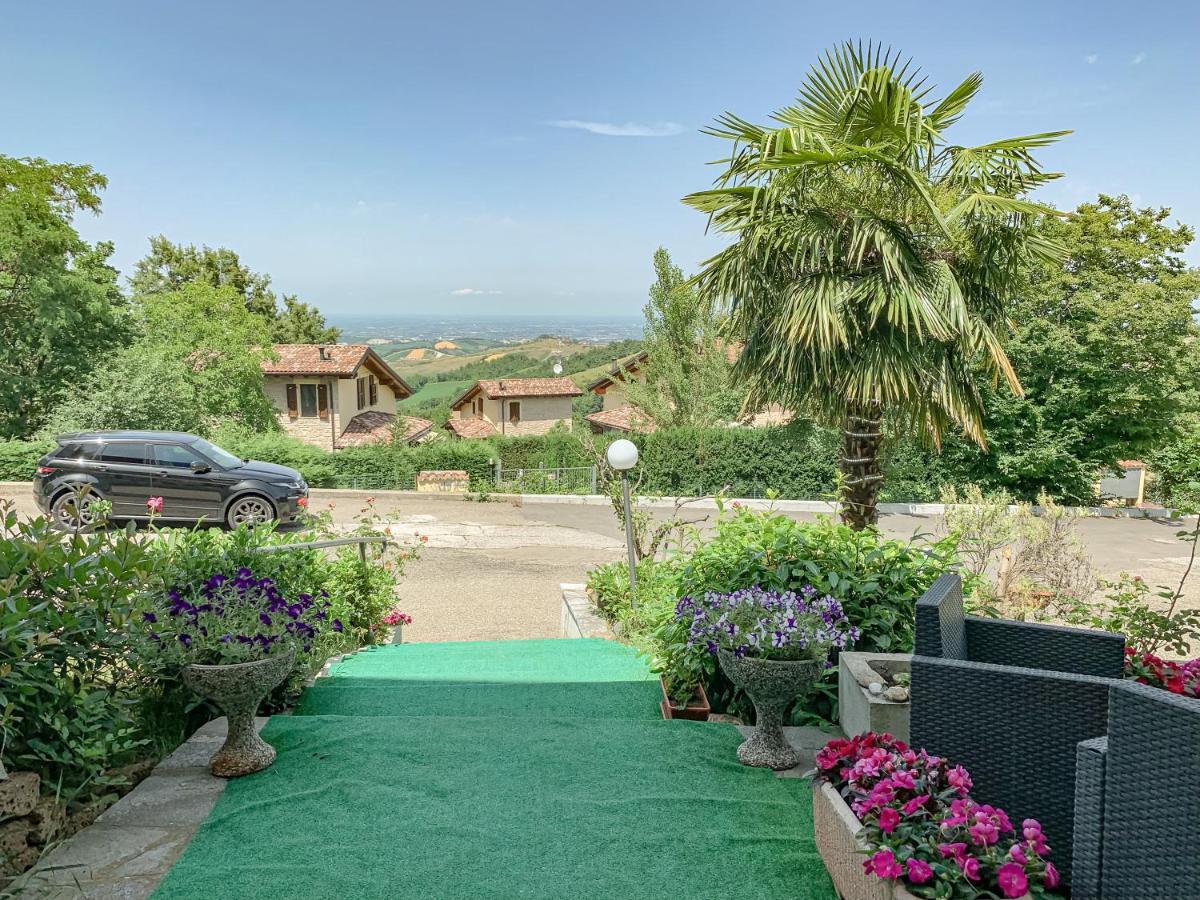 La Locanna Hotel Serramazzoni Luaran gambar