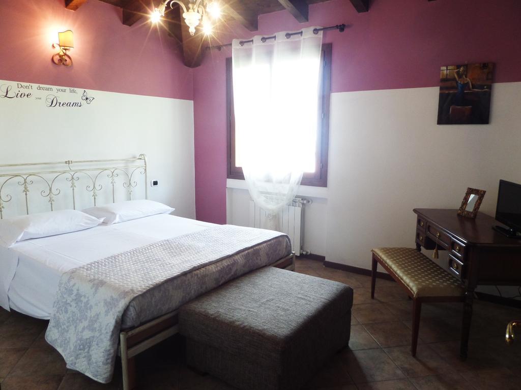 La Locanna Hotel Serramazzoni Luaran gambar